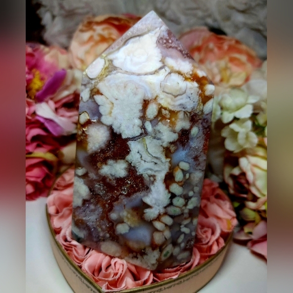 Huge Pink Amethyst Sakura Flower Agate Tower - Picture 12 of 16